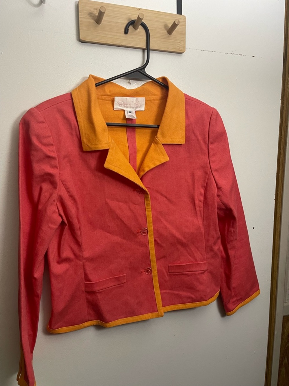 Oscar de la Rente blazer size 12, unworn